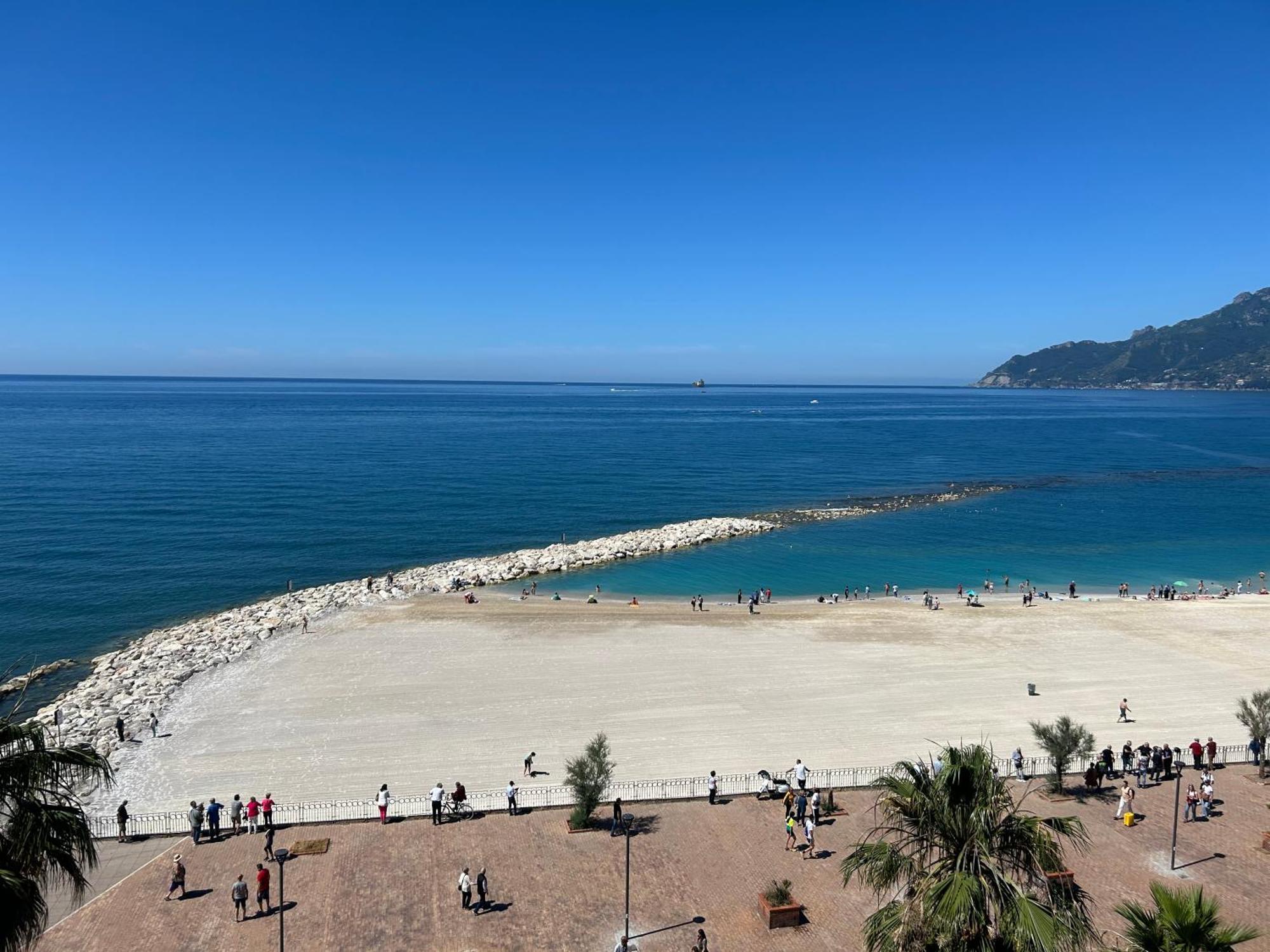 Oltremare Salerno Apartment Kültér fotó